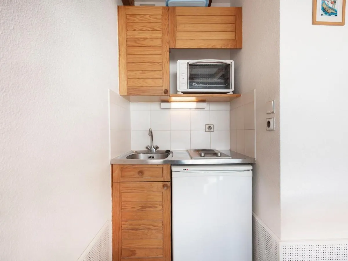 Apartment Plein Ocean-1 By Interhome Carnac